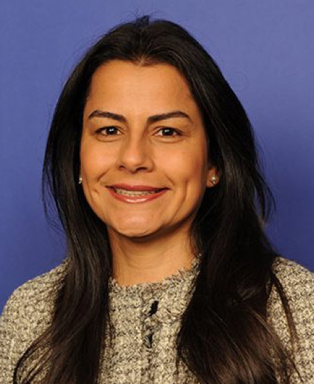 Nanette Diaz Barragán 标准像