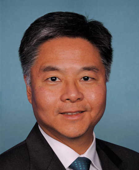 Ted Lieu 标准像