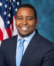 Joe Neguse 标准像