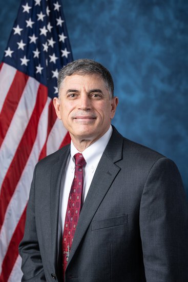 Andrew S. Clyde 标准像