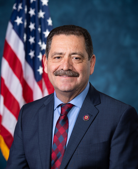 Jesús G. "Chuy" García 标准像