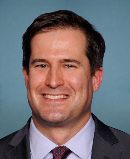 Seth Moulton 标准像