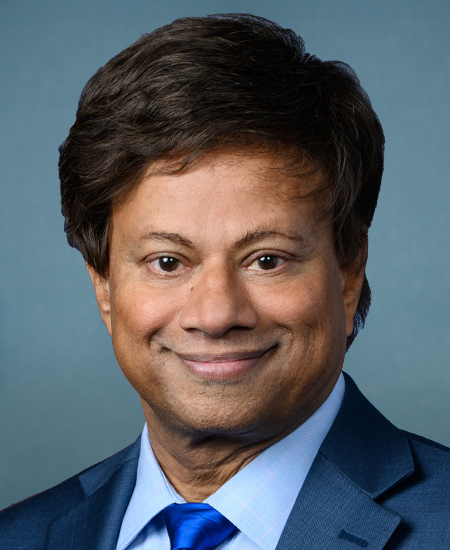 Shri Thanedar 标准像