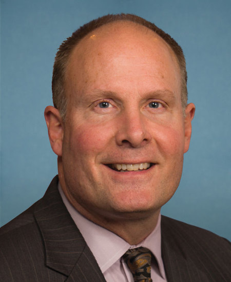 John R. Moolenaar 标准像