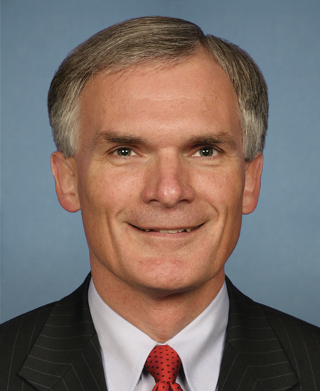 Robert E. Latta 标准像
