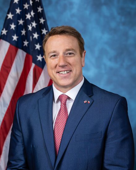 Pat Fallon 标准像