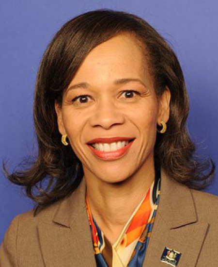 Lisa Blunt Rochester 标准像