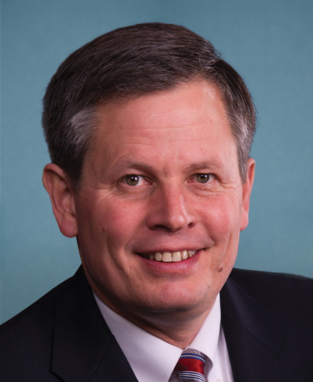 Steve Daines 标准像