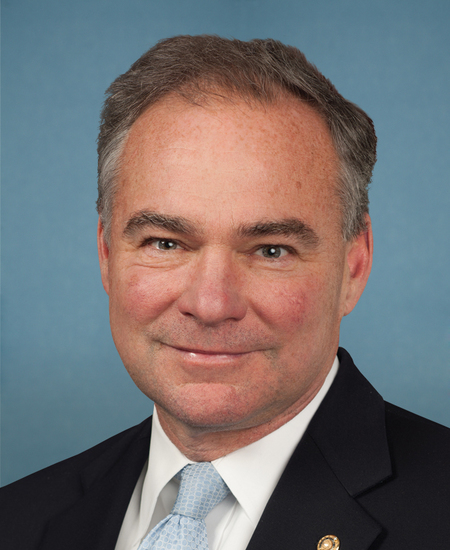 Tim Kaine 标准像