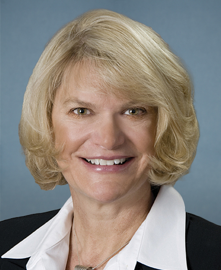 Cynthia M. Lummis 标准像